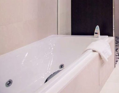 Hoteles con jacuzzi en la habitación Andorra, Andorra la Vella (Hotel Caldea)