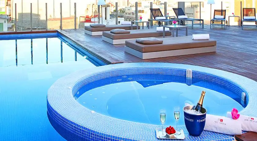 Hotel con Jacuzzi en Barcelona Hotel con Jacuzzi en Barcelona