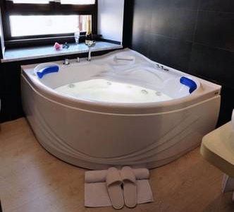 Hotel con Jacuzzi privado en la habitación Roma